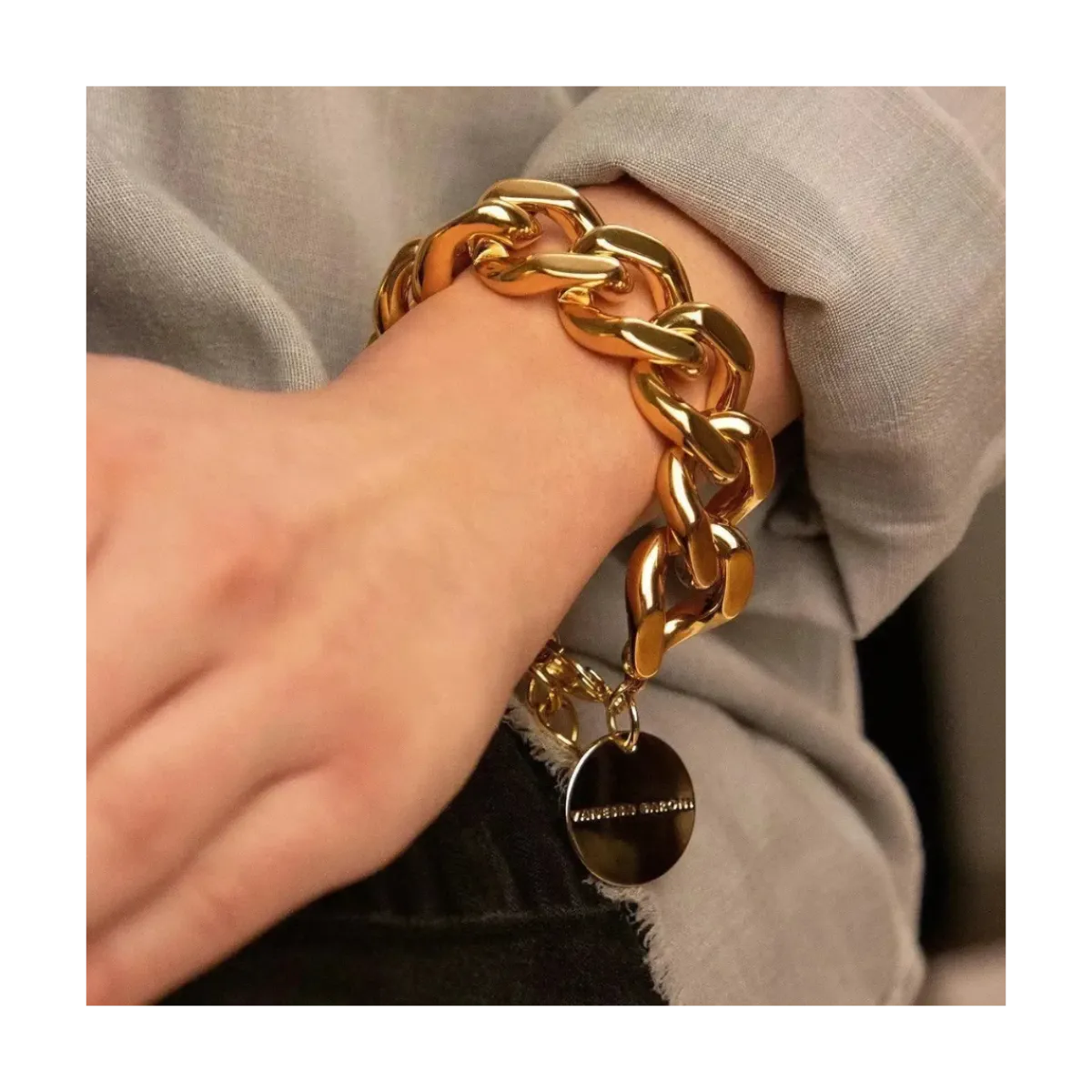 New Vanessa Baroni Flat Chain Bracelet - Gold