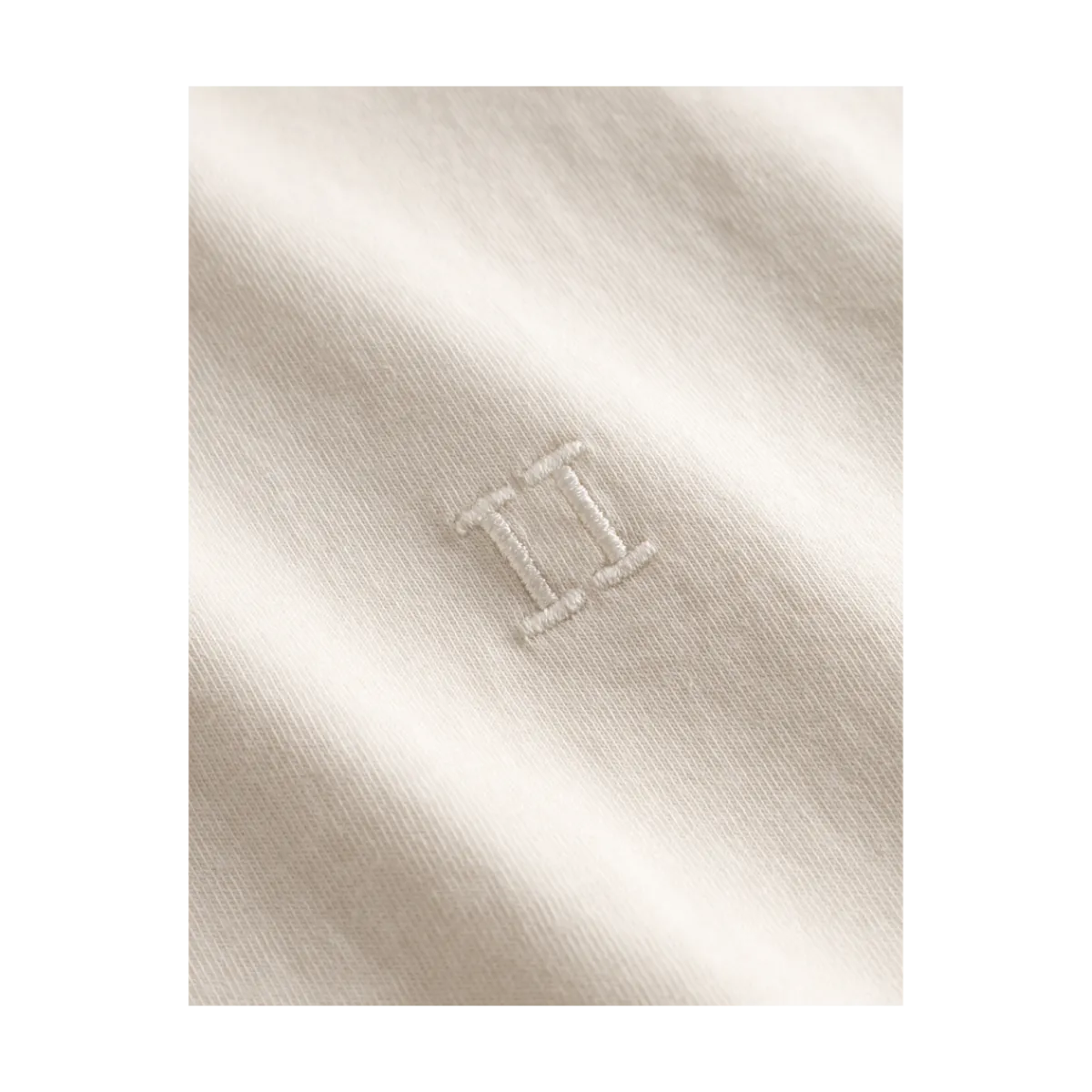 Sale Les Deux Nørregaard Tonal T-hirt - Ivory